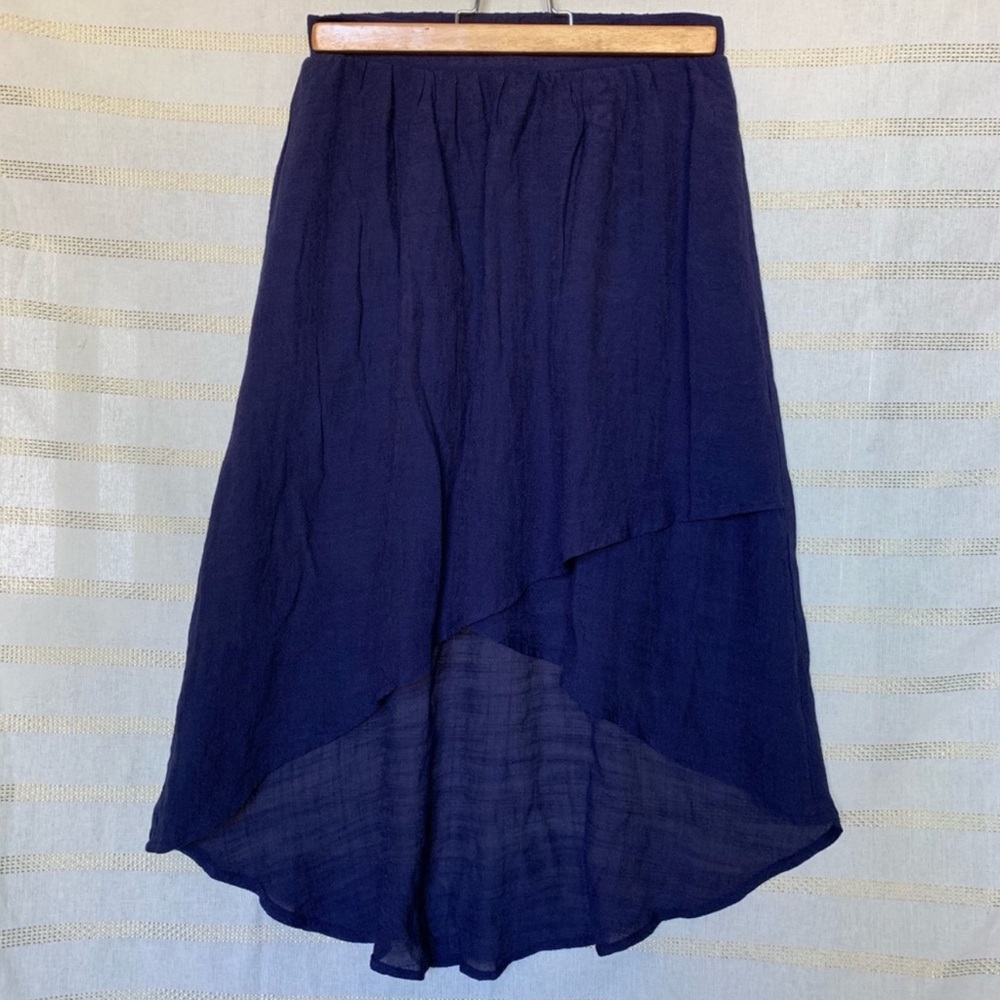 🆕 Navy High Low Skirt